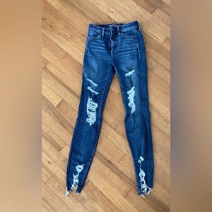 American Eagle skinny jeans